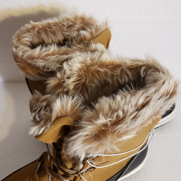 Amazon Essentials Short Snow Boots - Picture 4 of 6